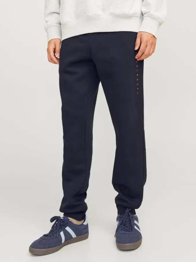 Comfort Fit Sweatpants-Jack & Jones Fashion